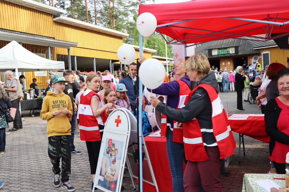 Ristiinalainen K tev sti Verkossa